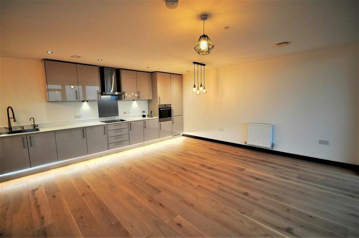 2 Bedroom Flat To Rent In Marri Street, Watford, WD24