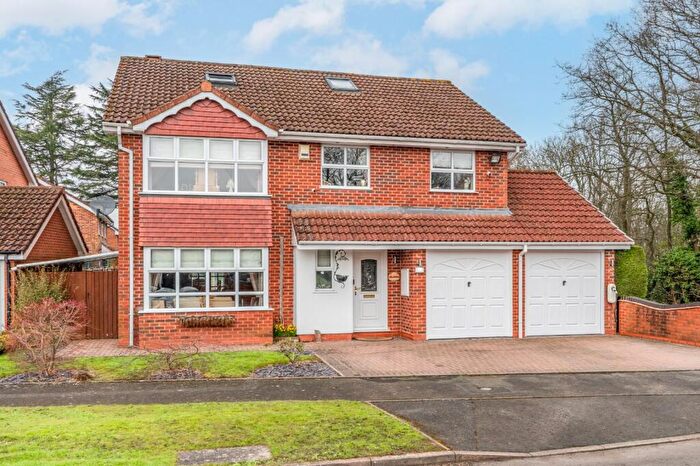 5 Bedroom Detached House For Sale In Reynard Close, Webheath, Redditch, B97