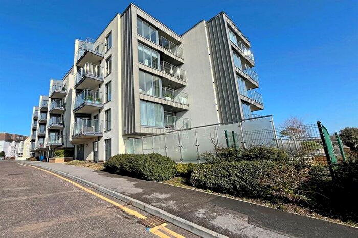 2 Bedroom Flat To Rent In Bournemouth, BH2