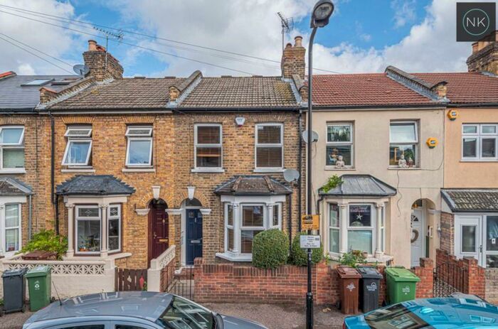 2 Bedroom Terraced House To Rent In Stewart Road, London, E15