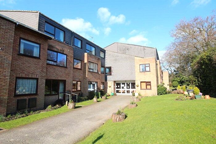 1 Bedroom Flat For Sale In Homewood House, Milford Road, Lymington, Hampshire, SO41