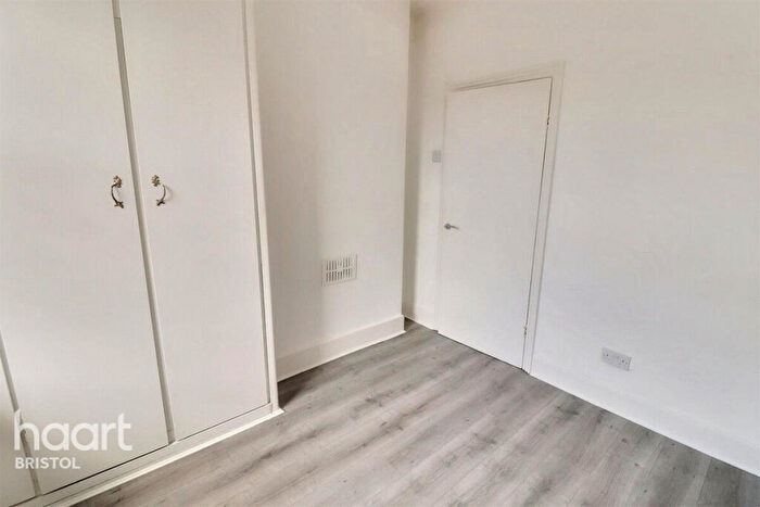 4 Bedroom Terraced House To Rent In Seymour Road, Bristol, BS16