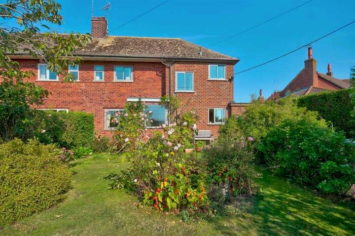 3 Bedroom Semi-Detached House For Sale In Nevill Holt Road, Drayton, Market Harborough, LE16