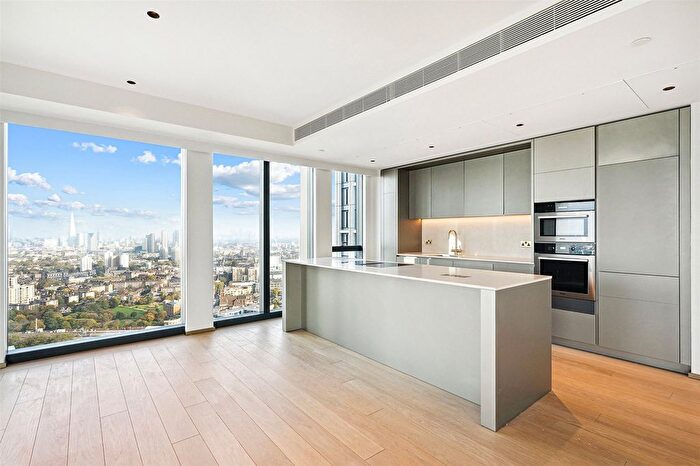 3 Bedroom Flat To Rent In Nine Elms Lane, London, SW8