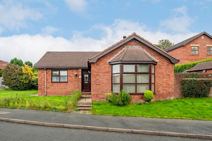 3 Bedroom Detached Bungalow For Sale In Honeysuckle Park, Colwyn Bay, LL29