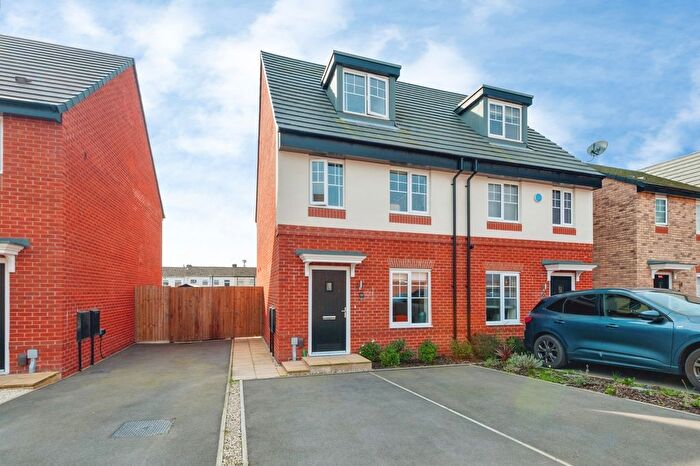 3 Bedroom Semi Detached House For Sale In Anderton Drive, St. Helens, Merseyside, WA9