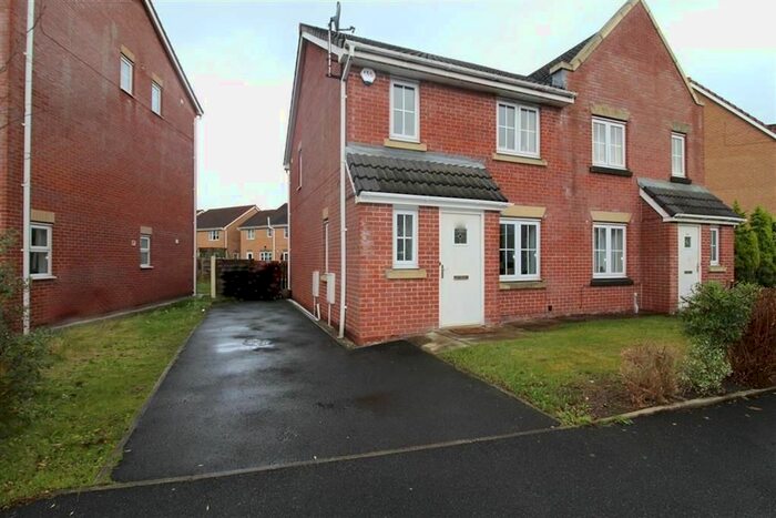 3 Bedroom Property To Rent In Brampton Drive, Bamber Bridge, Preston, PR5