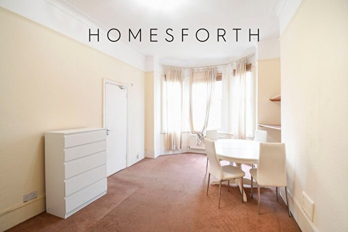2 Bedroom Flat To Rent In Goldhurst Terrace, South Hampstead, NW6
