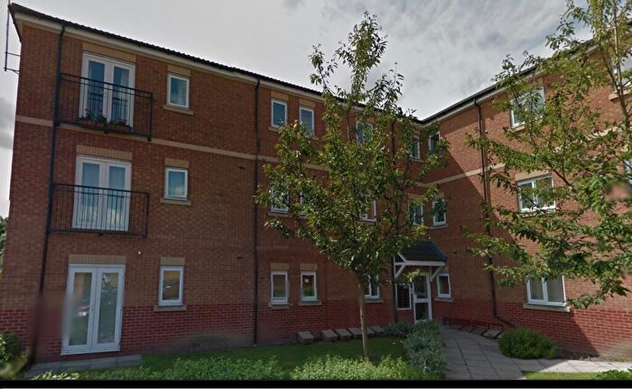 2 Bedroom Flat For Sale In Beeston Court, Laindon, SS15