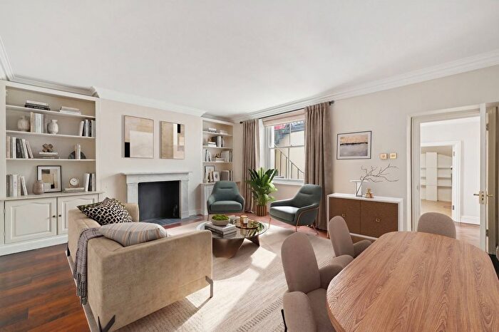 2 Bedroom Flat For Sale In Belgrave Road, Pimlico, SW1V