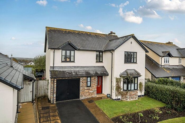 4 Bedroom Detached House For Sale In Aish Park, Shebbear, Beaworthy, Devon, EX21