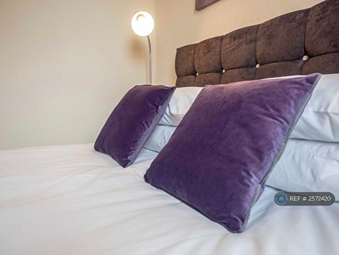1 Bedroom Flat To Rent In Cleghorn Street, Dundee, DD2