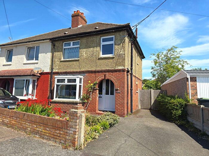 3 Bedroom Semi-Detached House For Sale In Lovell Road, Rough Common, CT2