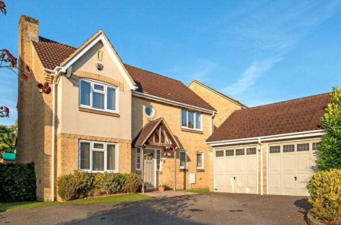 4 Bedroom Detached House For Sale In Underleaf Way, Peasedown St John, Bath, BA2