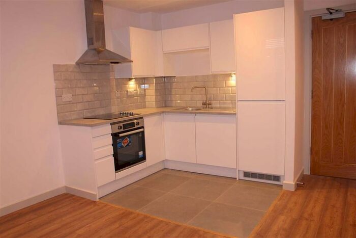1 Bedroom Flat To Rent In St. James's Road, Dudley, DY1