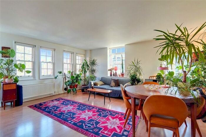 1 Bedroom Flat To Rent In Lansdowne Drive, London, E8