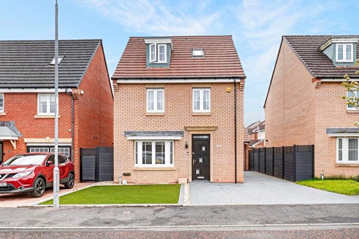4 Bedroom Detached House For Sale In Pennant Way, Irvine, KA11