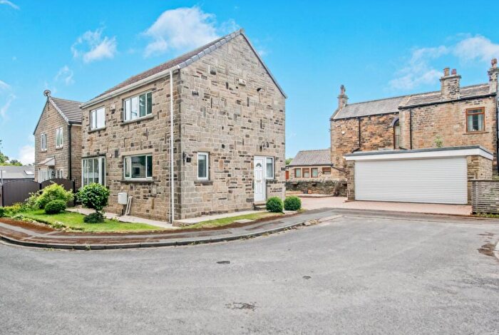4 Bedroom Detached House For Sale In Thatchers Way, Gomersal, Cleckheaton, West Yorkshire, BD19