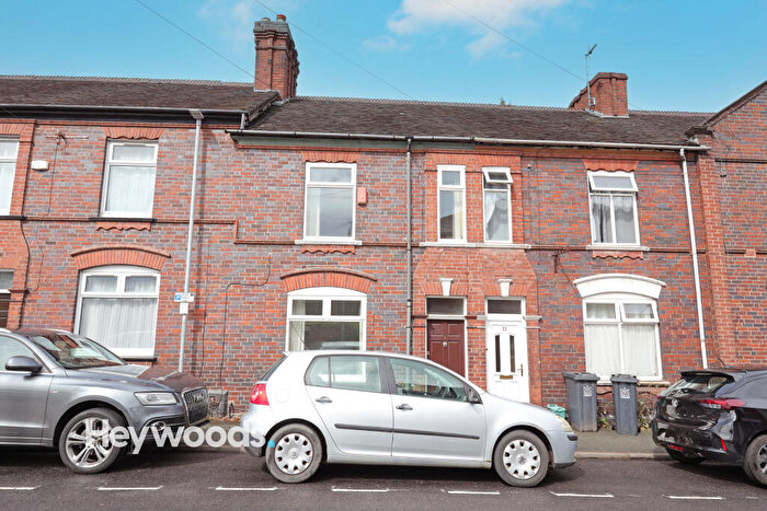 3 Bedroom Terraced House To Rent In Well Street, Newcastle-under-Lyme, ST5