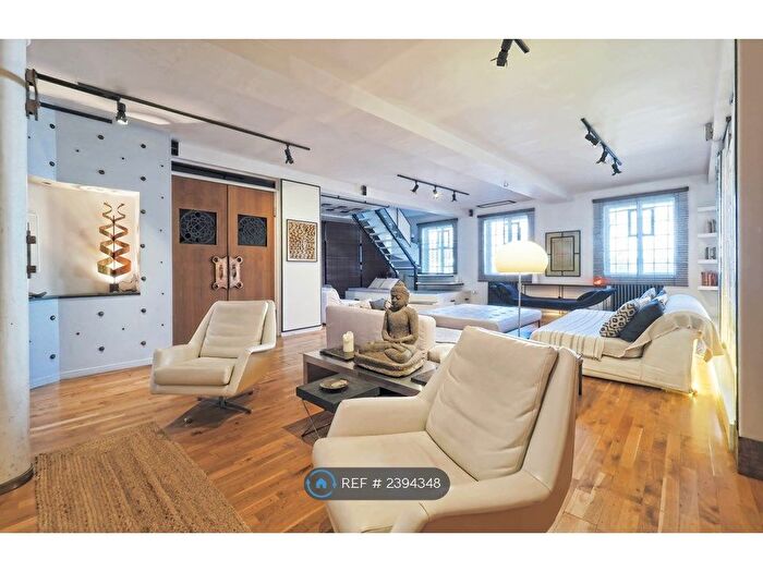 2 Bedroom Flat To Rent In Park Mews, London, W10