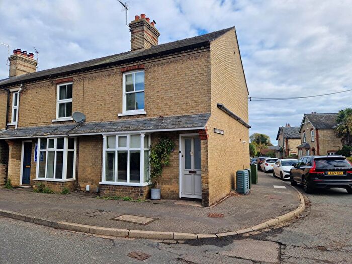 3 Bedroom Semi-Detached House To Rent In High Street, Over, CB24