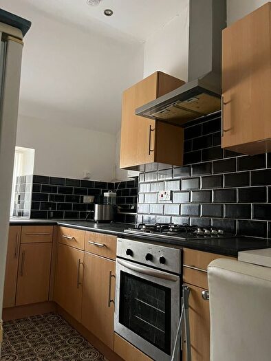 1 Bedroom Flat To Rent In Mansel Street, Mount Pleasant, Swansea, SA1