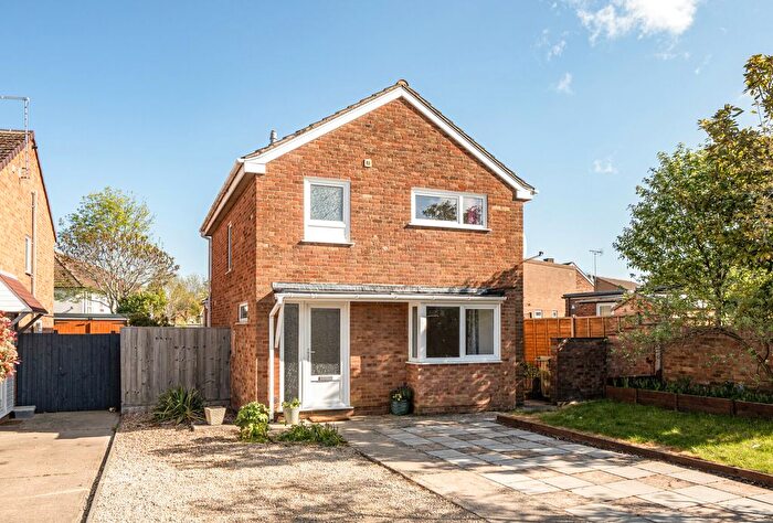 3 Bedroom Detached House For Sale In Read Way, Bishops Cleeve, Cheltenham, Gloucestershire, GL52