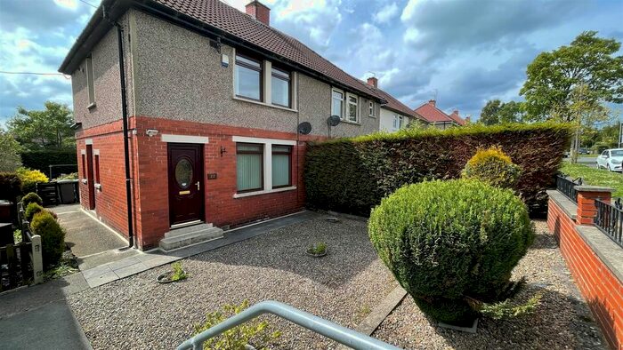 2 Bedroom Semi-Detached House To Rent In Howarth Avenue, Bradford, BD2