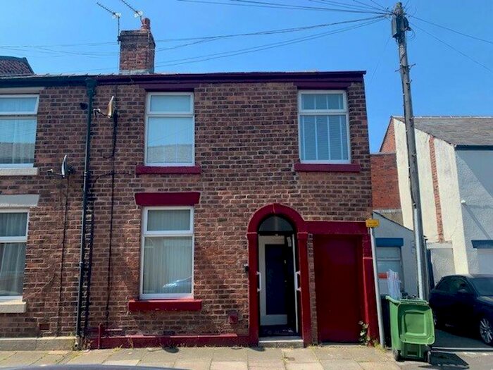 3 Bedroom Terraced House To Rent In Bank Street, Chorley, Lancashire, PR7