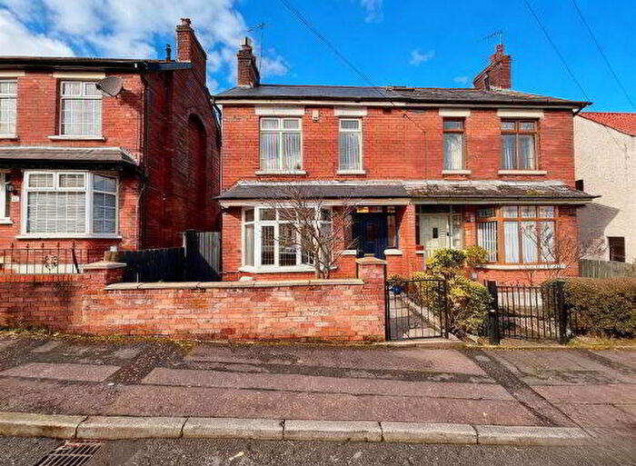 3 Bedroom Semi-Detached House For Sale In Bennett Drive, Belfast, BT14