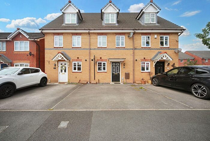 3 Bedroom Town House For Sale In Maypole Crescent, Abram, WN2