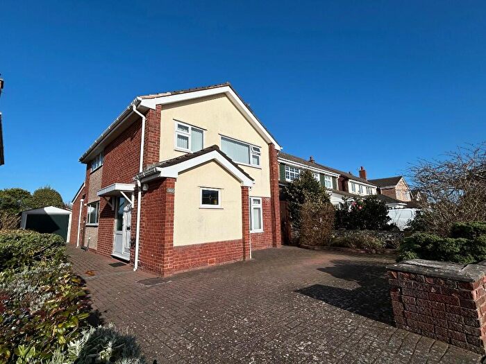 3 Bedroom Detached House For Sale In Easedale Drive, Southport, Merseyside, PR8