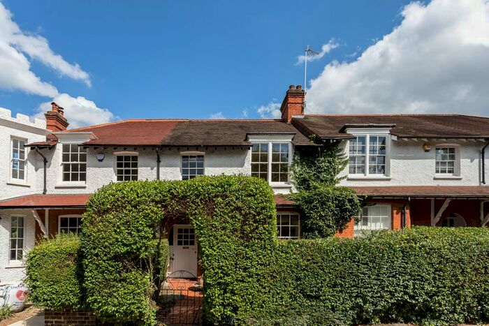 3 Bedroom Terraced House To Rent In Brunner Road, London, W5