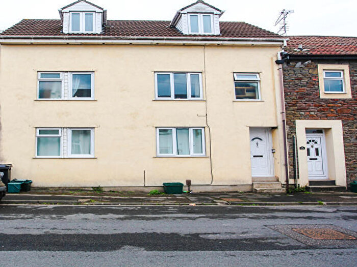1 Bedroom Flat To Rent In Hilltop Road | Soundwell, BS16