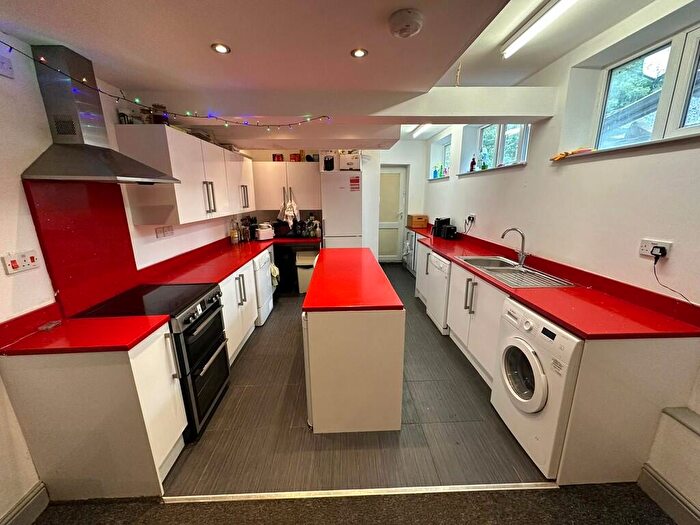 7 Bedroom Terraced House For Sale In Fully Occupied Student Accommodation - Hubert Road, Selly Oak, B29