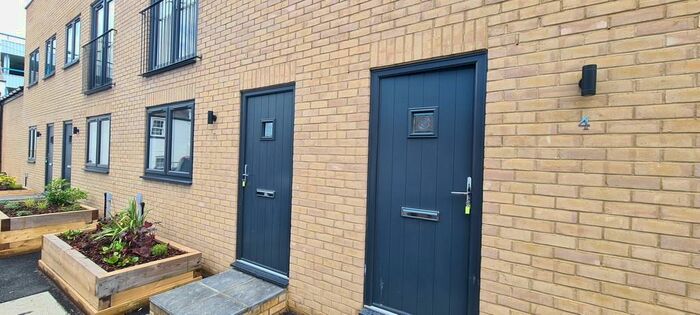 2 Bedroom Apartment To Rent In Eastgate Street, SO14