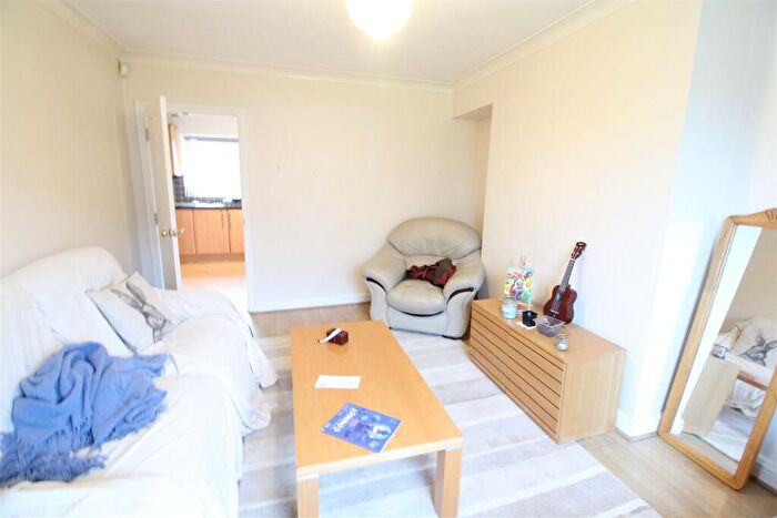 2 Bedroom End Of Terrace House To Rent In **£pppw Excluding Bills** Abbey Bridge, Lenton, NG7