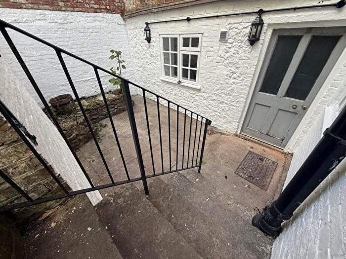 Studio To Rent In The Halve, Trowbridge, BA14