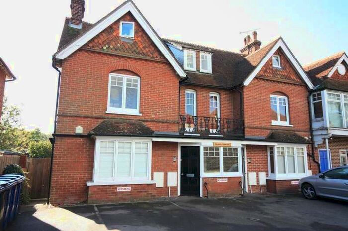 1 Bedroom Apartment To Rent In The Common Cranleigh, GU6