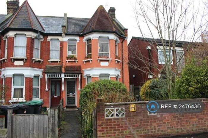 2 Bedroom Flat To Rent In Trinity Road, London, N22