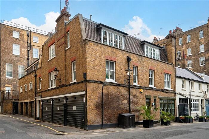 1 Bedroom Flat To Rent In Seymour Mews, Marylebone, W1H