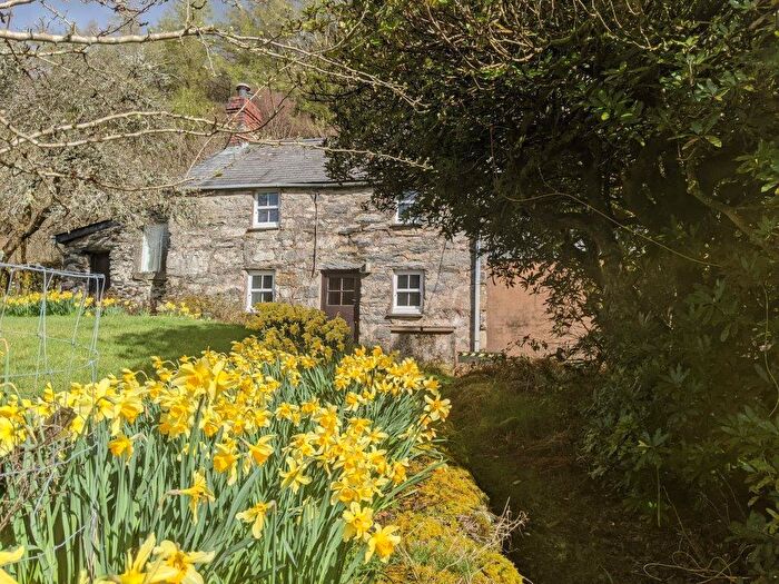 1 Bedroom Detached House For Sale In Dolwyddelan, LL25