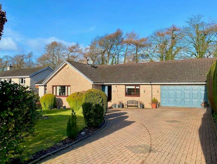 4 Bedroom Detached Bungalow For Sale In Doonholm Park, Alloway, Ayr, KA6