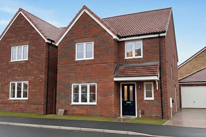 4 Bedroom Detached House For Sale In "Chiddingstone" At Primrose Close, Cringleford, Norwich, NR4