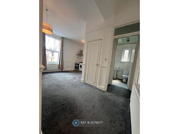 1 Bedroom Flat To Rent In Lower Clapton Road, London, E5