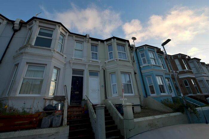 2 Bedroom Flat To Rent In Emmanuel Road, Hastings, TN34
