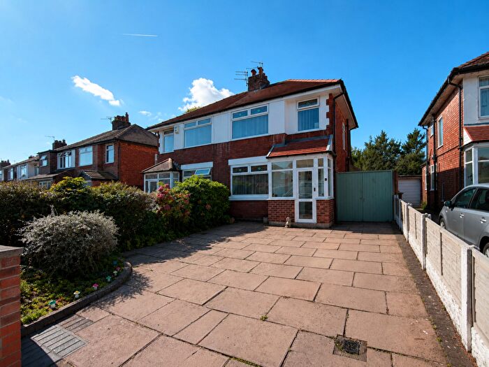3 Bedroom Semi-Detached House For Sale In Asland Gardens, Southport, PR9