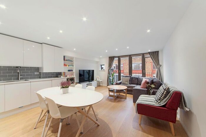2 Bedroom Flat For Sale In Boundary Street, Shoreditch, E2