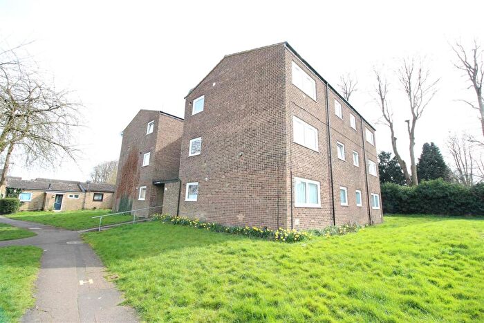 1 Bedroom Flat To Rent In Coverack Close, Northampton, NN4