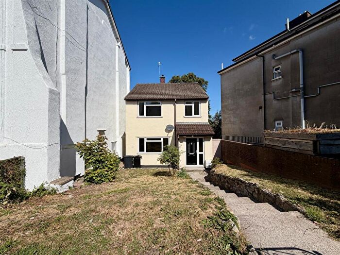 3 Bedroom Detached House To Rent In Knowle Road, Totterdown, Bristol, BS4